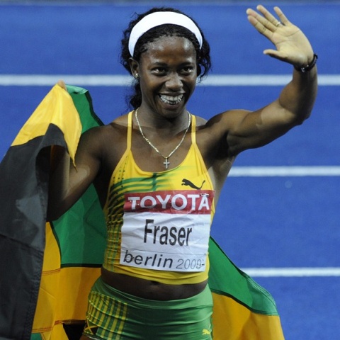 Η Ολυμπιονίκης Φρέιζερ-Πράις δεν έδειξε οίκτο σε σχολική εκδήλωση - «Εξαφανίστηκε» μετά την εκκίνηση