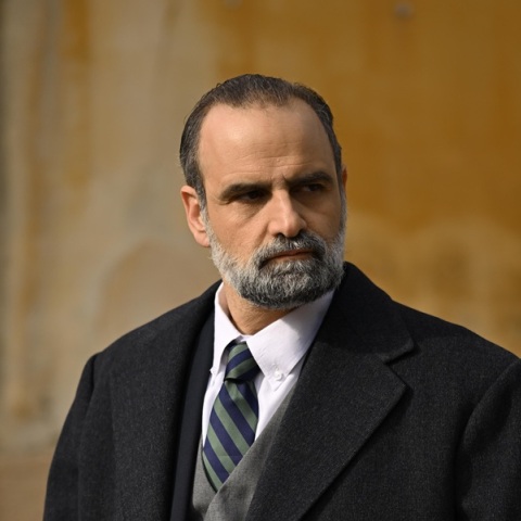 Ο Δημήτρης Παπανικολάου πρωταγωνιστεί στο «Tiny beautiful things» στο Παλλάς