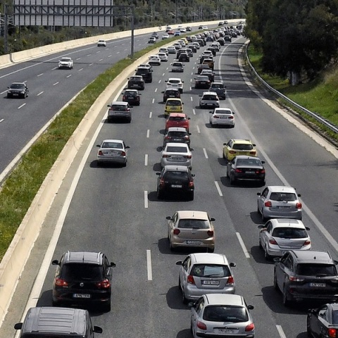 Μετ’ εμποδίων η επιστροφή των εκδρομέων του Πάσχα - Πού υπάρχουν καθυστερήσεις