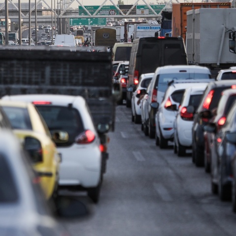 Αυξημένη η κίνηση τώρα σε Κηφισό, λιμάνι Πειραιά και Συγγρού, Αμαλίας