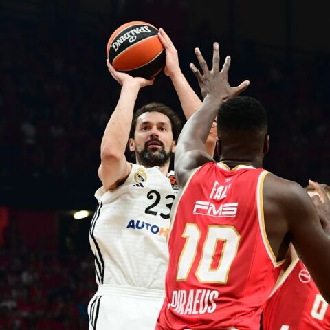  EUROLEAGUE 2024-2025 / PLAYOFFS- GAME 2 / ΟΛΥΜΠΙΑΚΟΣ - ΡΕΑΛ ΜΑΔΡΙΤΗΣ