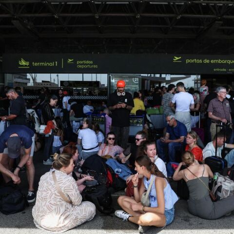 Μπλακ άουτ σε Πορτογαλία και Ισπανία: Η ηλεκτροδότηση αποκαθίσταται σταδιακά  - Δεκάδες απεγκλωβισμοί από ανελκυστήρες	