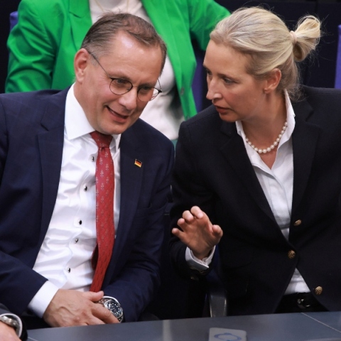 Οι ηγέτες της AfD, Τίνο Κρουπαλα και Άλις Βάιντελ 