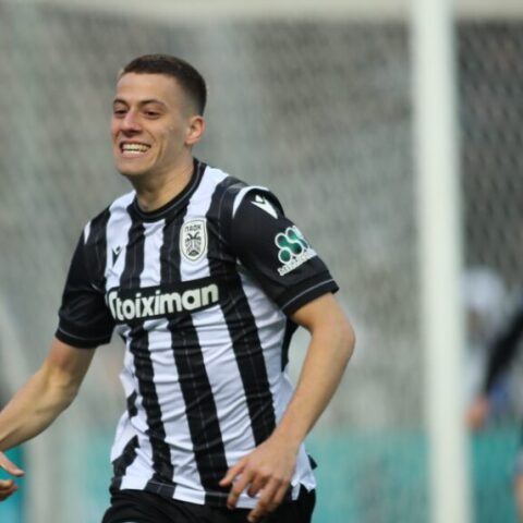 Ο Γιάννης Κωνσταντέλιας