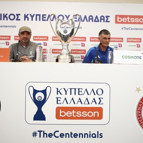 Ολυμπιακός-ΟΦΗ: Να γίνει ένας ωραίος τελικός είπε ο Μεντιλίμπαρ - Πεινασμένοι για τον τίτλο δήλωσε ο Ράσταβατς