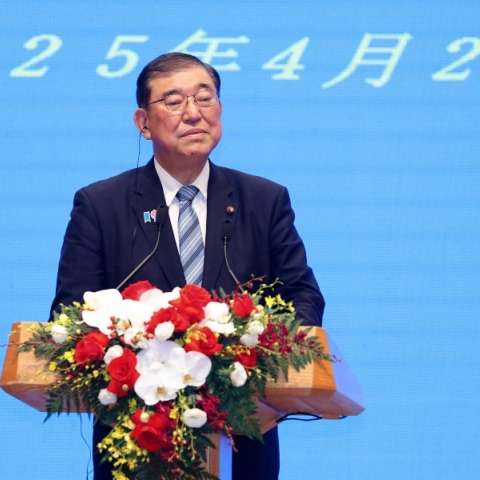 Ο πρωθυπουργός της Ιαπωνίας Σιγκέρου Ισίμπ 