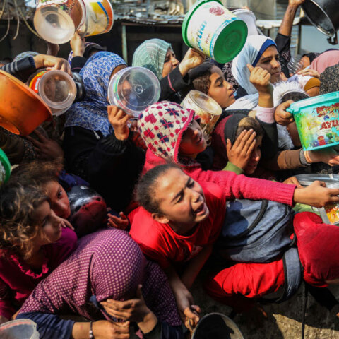 Ο Ομέρ Μπαρτόβ μιλάει στην Κριστιάν Αμανμπούρ στο CNN για την κατάσταση στη Γάζα