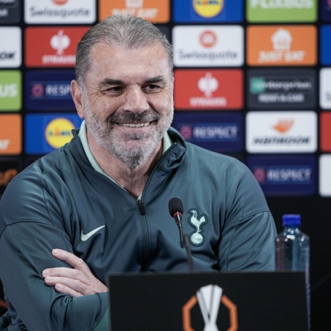 Ο Άγγελος Ποστέκογλου