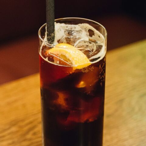 Έπινε πάνω από δυο λίτρα Cola κάθε μέρα - Κατέληξε να του αφαιρέσουν 35 πέτρες από την ουροδόχο κύστη του