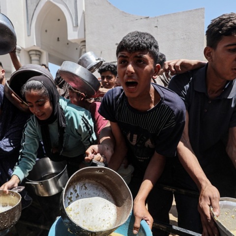 Ανθρωπιστική κρίση στη Γάζα: Πείνα, χάος και επιθέσεις σε κονβόι βοήθειας