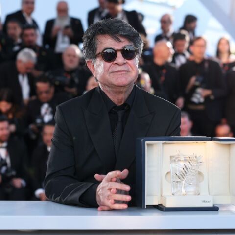 Τζαφάρ Παναχί: Ο Ιρανός σκηνοθέτης που έγραψε ιστορία στις Κάννες είχε περάσει λαθραία ταινία με USB κρυμμένο σε κέικ