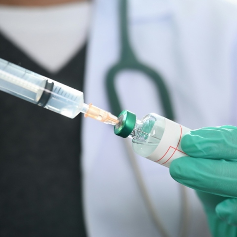 χερι, εμβολιο, ενενση