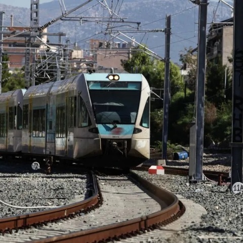 τρενα, σταθμος