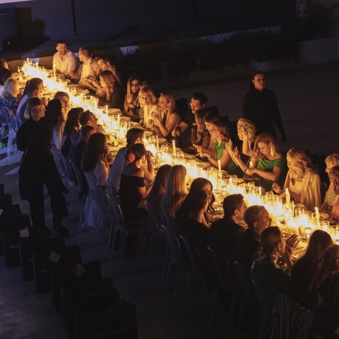 Stelios Koudounaris x attrattivo: Η capsule συλλογή παρουσιάστηκε σε ένα exclusive private dinner στον ιστορικό θερινό κινηματογράφο Cine Paris
