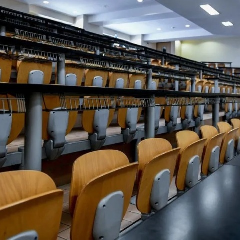 καταλήψεις, αμφιθεατρο