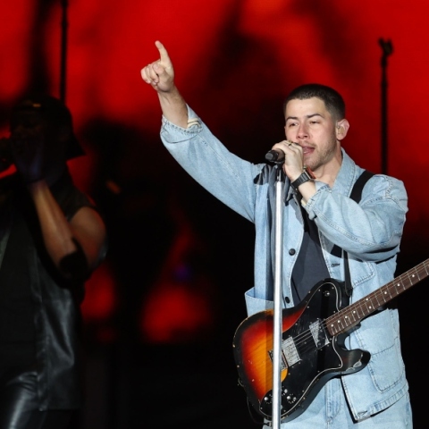 Ο τραγουδιστής των «The Jonas Brothers», Νικ Τζόνας