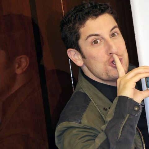 Ο Τζέισον Μπιγκς μπήκε σε έναν κάδο σκουπιδιών για να βρει την κοκαΐνη που είχε πετάξει