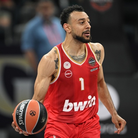 Ο Γκος αποχαιρέτησε τον Ολυμπιακό: Tα αντίο δεν είναι εύκολα, σας ευχαριστώ