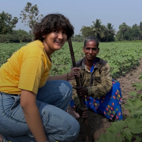 Ινδία: 12χρονη δημιούργησε κίνημα για την προστασία του περιβάλλοντος και φύτεψε 150.000 δέντρα 