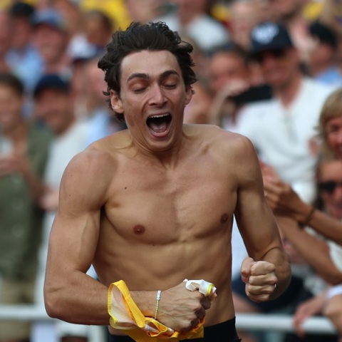 Πετάει ο Ντουπλάντις; Πετάει - Πέρασε τα 6.28μ. και έκανε νέο παγκόσμιο ρεκόρ στο επί κοντώ