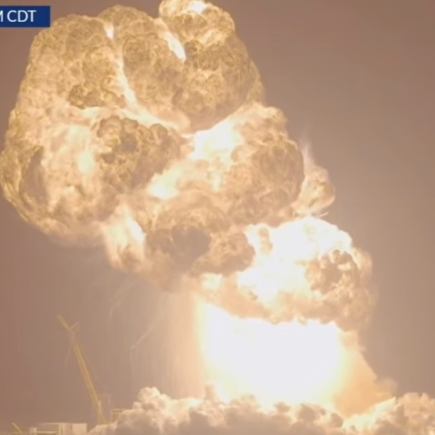 Έλον Μασκ, Έκρηξη πυραύλου