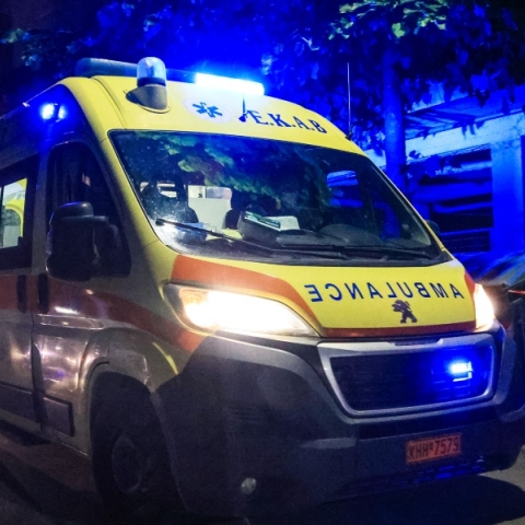 Πάτρα, ασθενοφορο