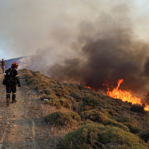 Φωτιά στη Χίο