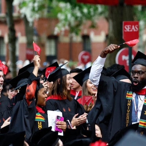 Ισπανία, φοιτητες, αποφοιτηση