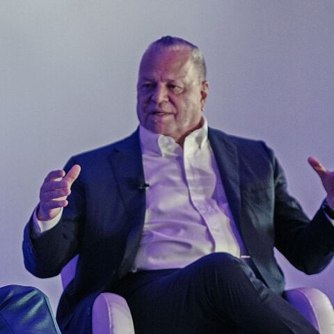 Στρατηγική συνεργασία της Metlen με την Jinko Solar στην αποθήκευση ενέργειας