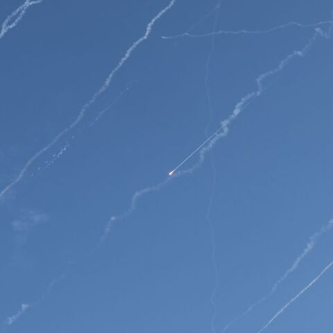 Σειρήνες στο Ισραήλ: Νέα πυραυλική επίθεση του Ιράν παρά την εκεχειρία, λένε οι IDF