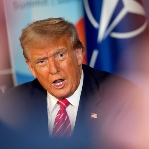 Τραμπ στη Σύνοδο του ΝΑΤΟ: Είμαι περήφανος για το Ιράν και το Ισραήλ, η εκεχειρία πάει πολύ καλά