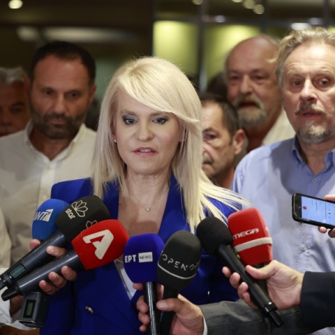 Η Θεοδώρα Τζάκρη 