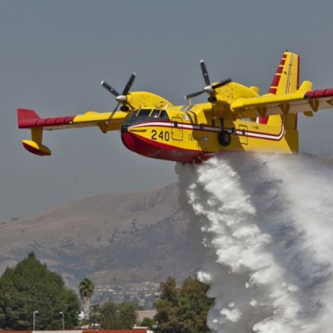 Γαλλία, πυροσβεστικο αεροπλανο