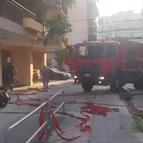 Πάτρα, φωτια, πυροσβεστες