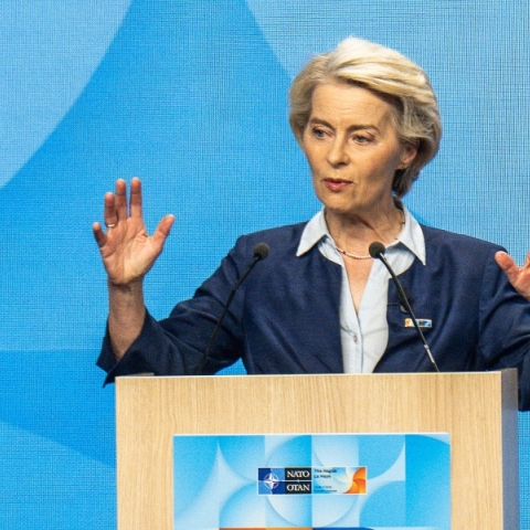 Η πρόεδρος της Ευρωπαϊκής Επιτροπής Ούρσουλα φον ντερ Λάιεν 