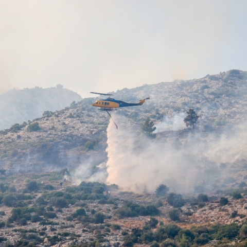 Φωτιά τώρα στα Κύθηρα