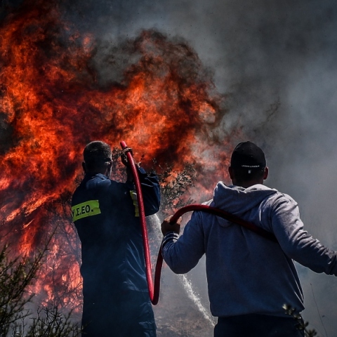 Δήμος Αθηναίων, πυροσβεστες, φωτια