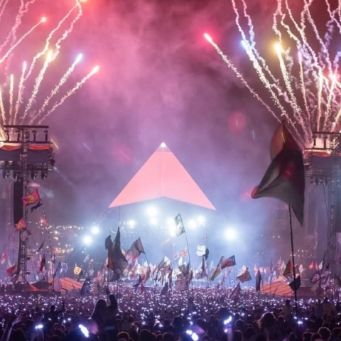 Φεστιβάλ μουσικής Γκλάστονμπερι, BBC 