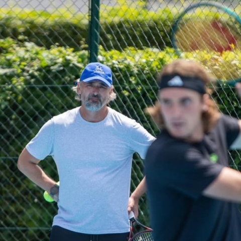 Τσιτσιπά με Ιβανίσεβιτς 