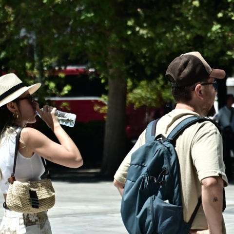 Καιρός: Ρόλερ κόστερ η θερμοκρασία - Από τους 41°C στους 30°C και πάλι στον καύσωνα