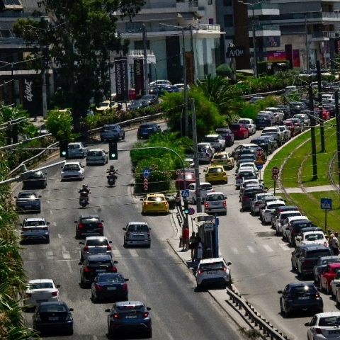 Κίνηση στους δρόμους της Αθήνας