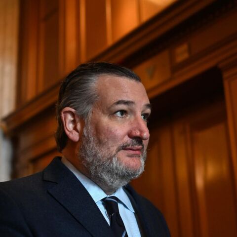 Αντιδράσεις για τον Γερουσιαστή του Τέξας που έκανε διακοπές στην Ελλάδα εν μέσω καταστροφών στην πολιτεία του