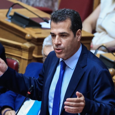 Πλεύρης από Λιβύη: Η Κρήτη δέχεται τεράστια πίεση κι αυτό θέλουμε να το αποτρέψουμε