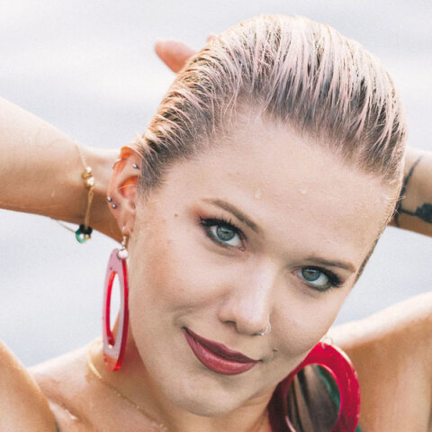 Νίνα Μαζάνη | Αμοργός