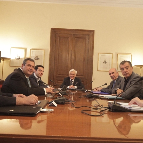 Συμβούλιο των πολιτικών αρχηγών υπό τον Πρόεδρο της Δημοκρατίας την Δευτέρα 6 Ιουλίου 2015