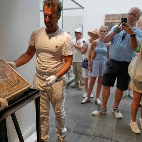 Επιστρέφει στην Πομπηία ρωμαϊκό ψηφιδωτό το οποίο είχε κλέψει Ναζί 