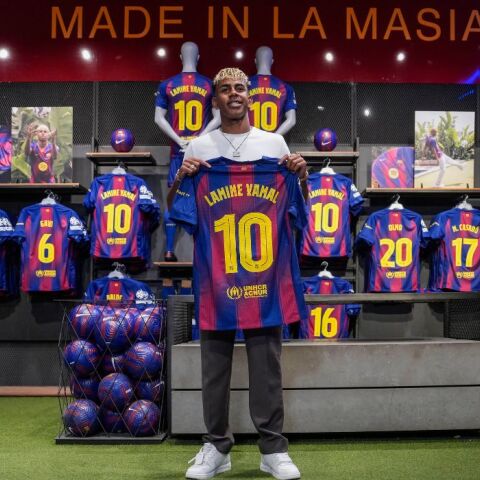 Ο Γιαμάλ κληρονομεί μια από τις πιο βαριές φανέλες στον κόσμο: Το 10 της Μπαρτσελόνα