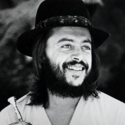 Ο Τσακ Μανζόνε