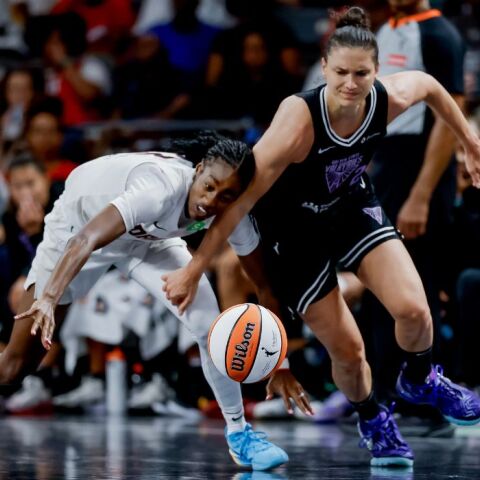 Aπαράδεκτη κίνηση: Έριξαν ερωτικό βοήθημα στο παρκέ αγώνα του γυναικείου NBA