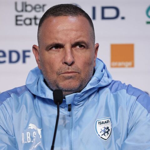 Αντισημιτική επίθεση στην Αθήνα δέχθηκε ο προπονητής της εθνικής ομάδας του Ισραήλ